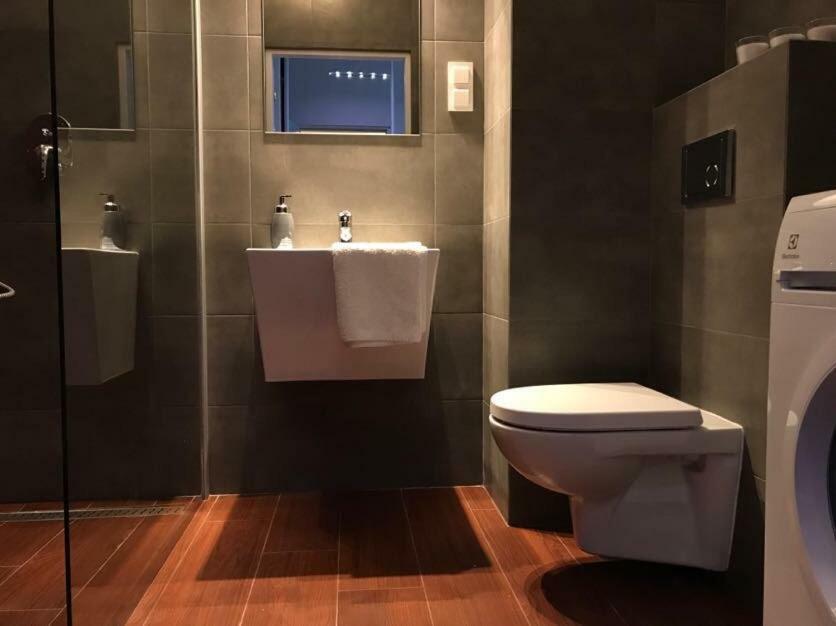 Premium Apartment - Chopin Airport Warszawa Eksteriør bilde